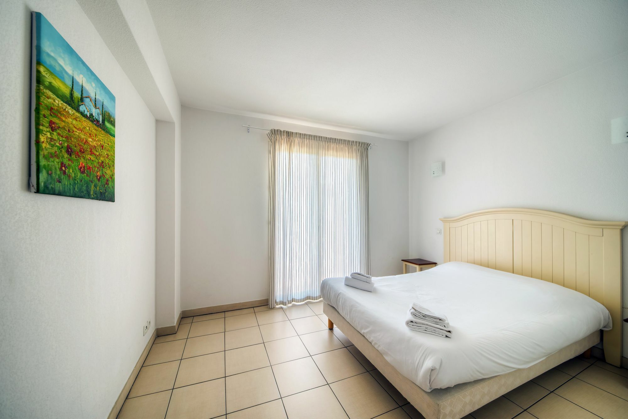 เซอนิตู้ด โฮเต็ล แอนด์ เรสซิเดนซ์ ลา ตูร์ เดอ มาร์ Hotel เฟรฌูส ภายนอก รูปภาพ